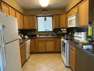 602 La Mesa Drive 