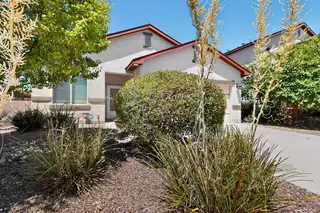 1009 El Paseo Street NW 