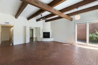 2404 Don Pedro NW 