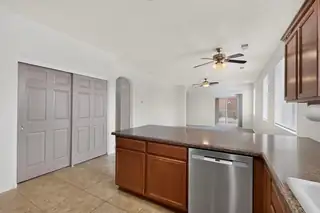 3924 Desert Pinon Drive NE 
