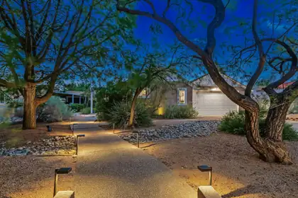 1008 Parkland Place SE, Albuquerque 