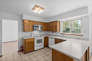 13104 Deer Dancer Trail NE 