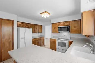 13104 Deer Dancer Trail NE 