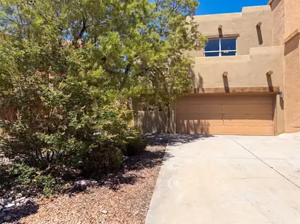 1928 Cortina Loop SE, Rio Rancho 