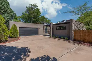 4900 Justin Drive NW 