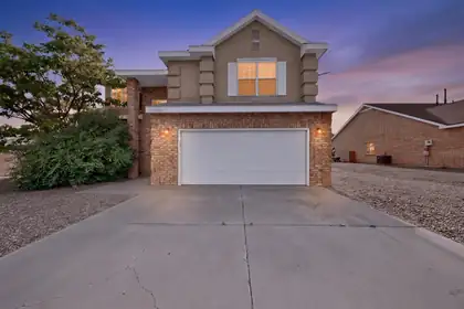 1401 Cerro Crestado Drive NW, Los Lunas