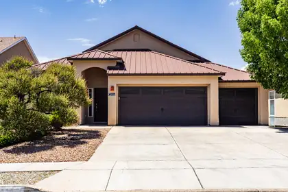 1333 Reynosa Loop SE, Rio Rancho