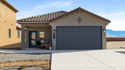 1436 Calle Breve Street NW, Los Lunas