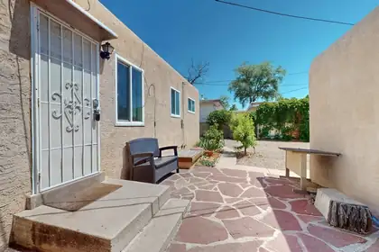 735 Jefferson Street NE, Albuquerque