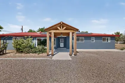 4951 Short Street SW, Los Lunas