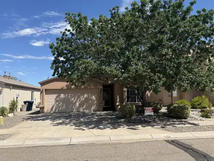 8032 Bluffs Edge Place NW, Albuquerque
