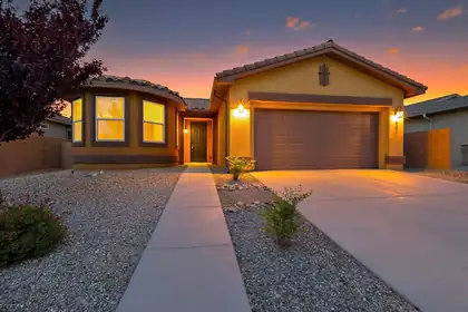 481 Rio Chama Circle SW, Los Lunas