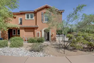 601 Menaul Boulevard NE UNIT 2201 