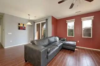 601 Menaul Boulevard NE UNIT 2201 