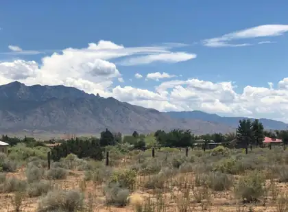 Calle La Bona Tierra, Bernalillo 