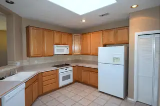 5809 Vulcan Vista Drive NE 