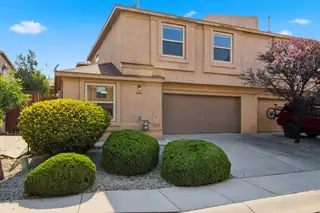 8604 El Monte Lane NE 