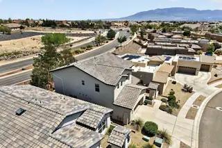 7305 Valle Jardin Lane NW 