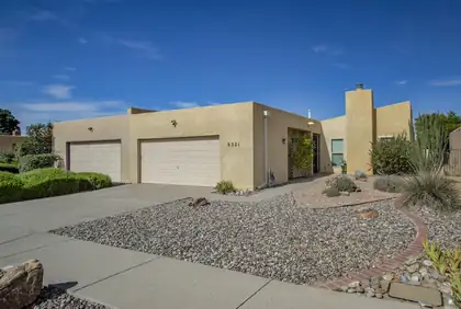 6321 Antares Road NE, Albuquerque