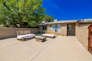 515 Graceland Drive SE 