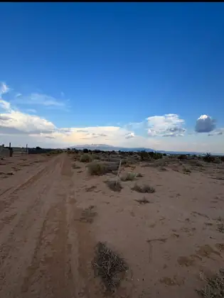 12th Avenue NW 7, Rio Rancho 