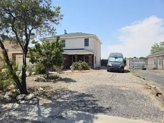 21 Juniper Avenue 