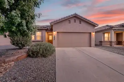 4113 Skyline Loop NE, Rio Rancho