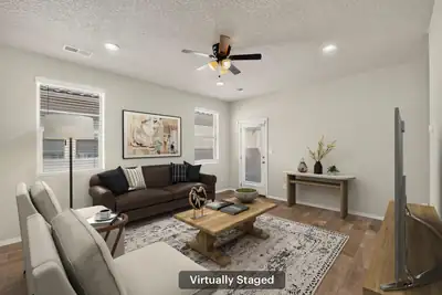 4113 Skyline Loop NE 