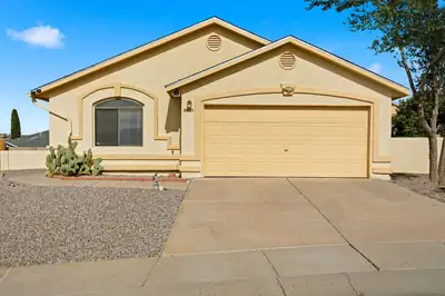10405 Sky Trail Court NW 