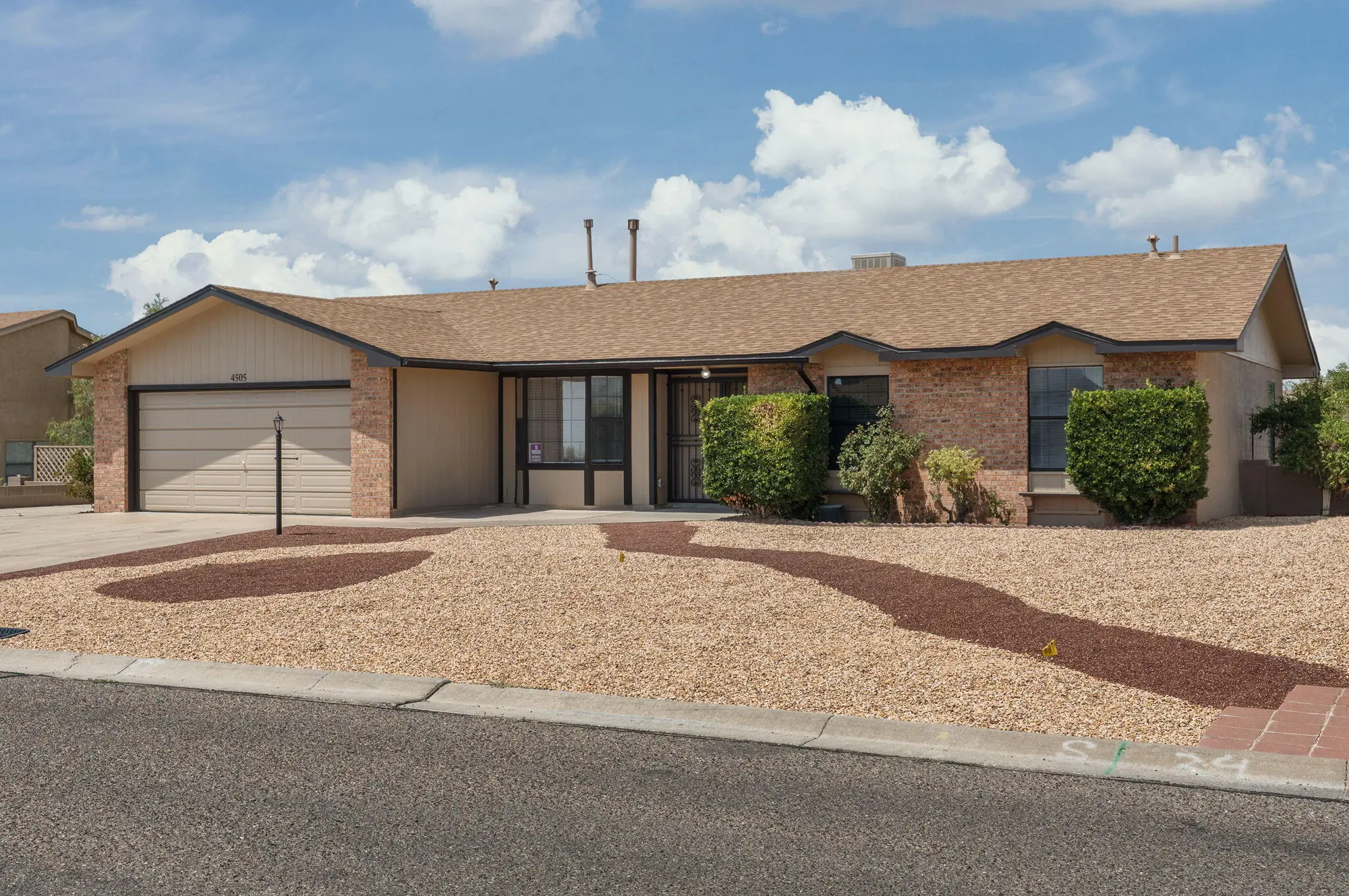 4505 Quartz Drive NE