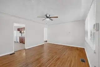 705 Palomas Drive SE 