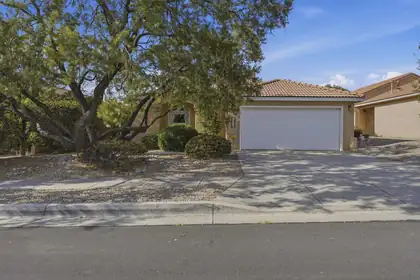 7205 Quail Springs Place NE, Albuquerque