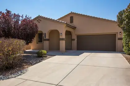 8620 Mock Heather Road NW, Albuquerque