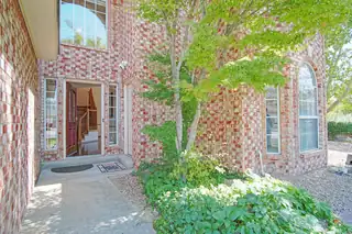 2869 W Island Loop SE 