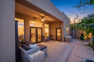 8855 Desert Fox Way NE 