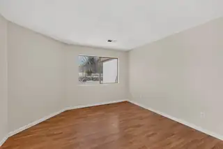 1801 Jeffrey Road NE 