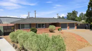 1301 Ridgecrest Loop SE 