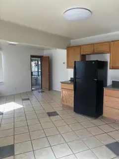 615 Candelaria Road NW 