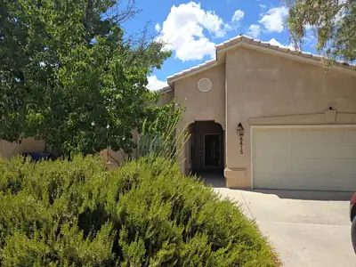 8415 Calle Soquelle NE, Albuquerque