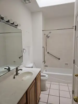 8415 Calle Soquelle NE 