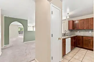 3438 Fowler Meadows Drive NE 