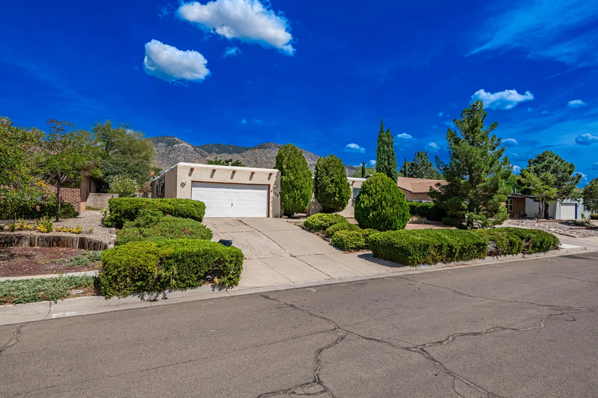 4108 Blue Ridge Place NE