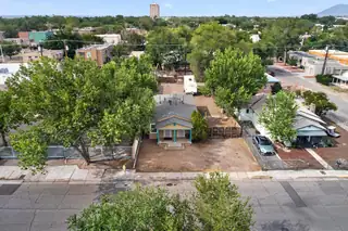 1303-1305 Iron Avenue SW 
