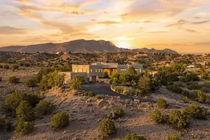 23 Calle Cienega, Placitas