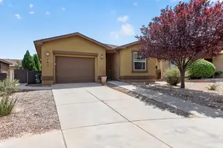 160 Zuni River Circle SW 