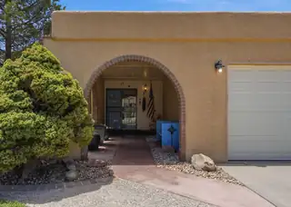 5413 Imperial Court NE 