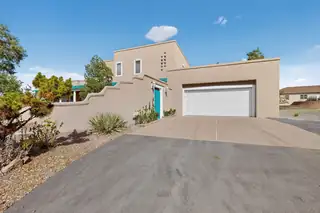 5345 Vera Cruz Road NE 