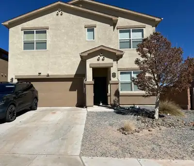 3 Parador Court, Los Lunas