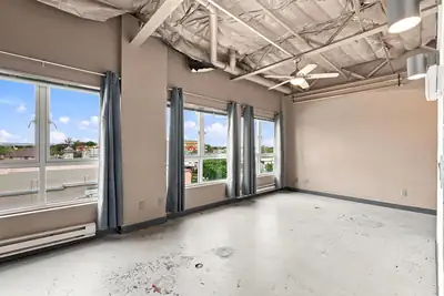 610 Central Avenue SE 4G 