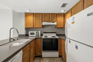3301 Monroe Street NE UNIT J105 